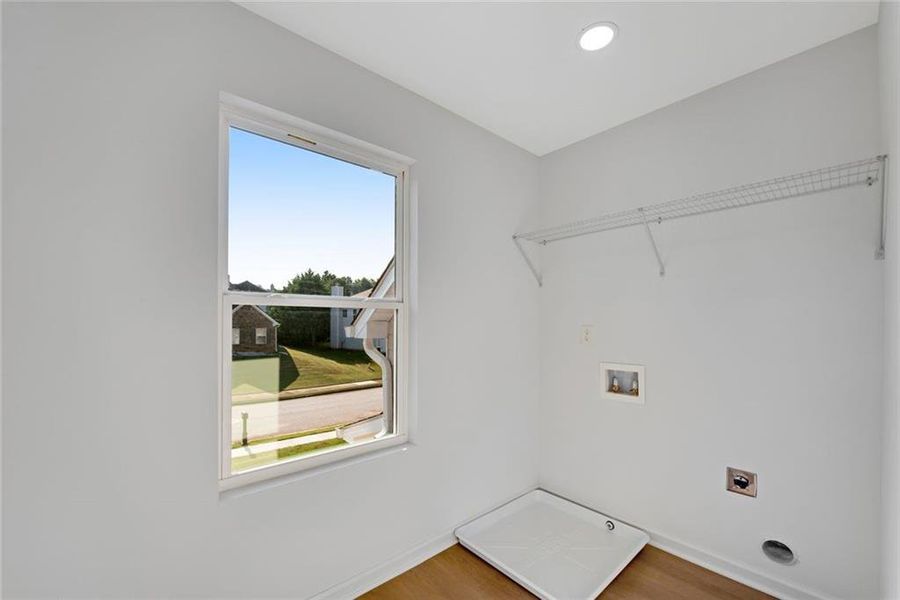 Spacious, unfurnished interior of a new home in , Ellenwood (Image 23).