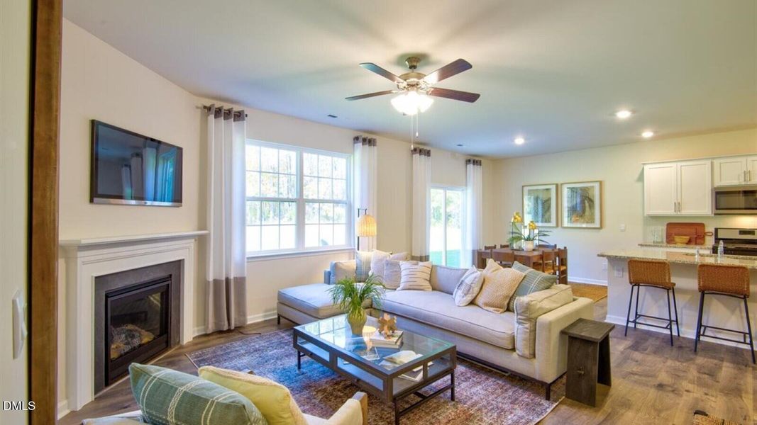 22-Living Room-Resized