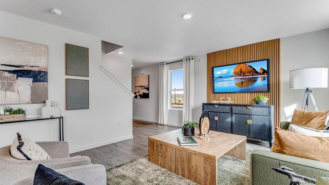 Furnished interior view inside a new home in Prairie Song, Windsor (Image 5).