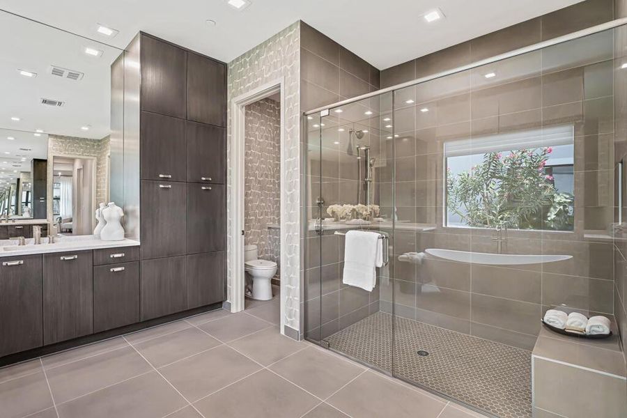 Furnished interior view inside a new home in Apex at Avenir, Palm Beach Gardens (Image 78).