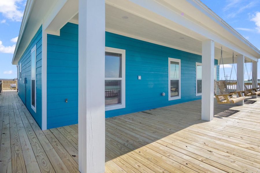 Exterior details and patio area of a home in , Bolivar (Image 29).