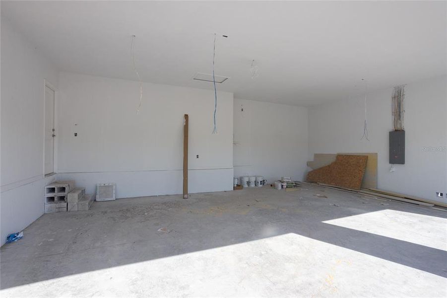 Spacious, unfurnished interior of a new home in , Rotonda West (Image 16). Spacious, unfurnished interior of a new home in , Rotonda West (Image 16).