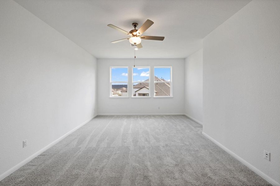 Spacious, unfurnished interior of a new home in , Leander (Image 21).