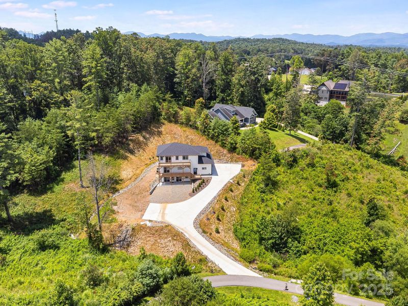 Image 41 of a home in .