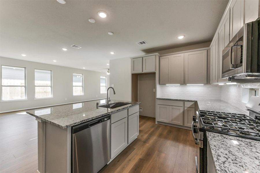 Furnished interior view inside a new home in Colony at Pinehurst, Pinehurst (Image 9).