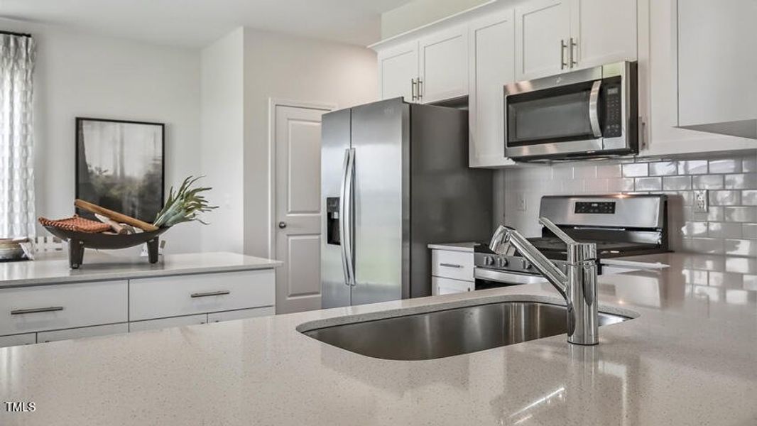 prestleigh-lot-146-022