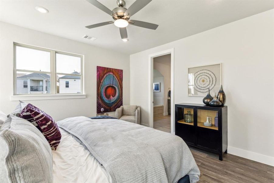 Furnished interior view inside a new home in Merion at Midtown Park, Dallas (Image 11). Furnished interior view inside a new home in Merion at Midtown Park, Dallas (Image 11).