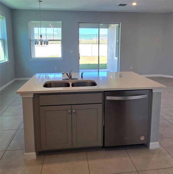 Furnished interior view inside a new home in Eden Hills, Lake Alfred (Image 4). Furnished interior view inside a new home in Eden Hills, Lake Alfred (Image 4).