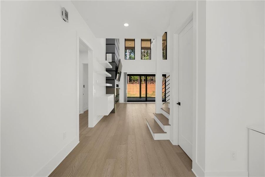 Spacious, unfurnished interior of a new home in , Sugar Hill (Image 46).