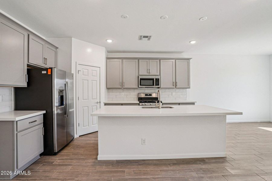 9-web-or-mls-W Kenner Dr-S2703-009 9-web-or-mls-W Kenner Dr-S2703-009