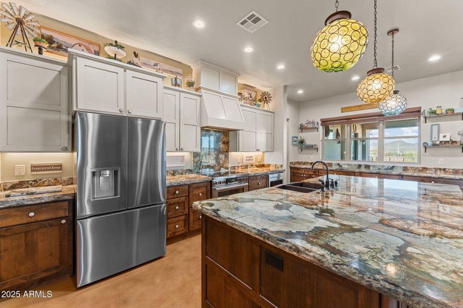 12-web-or-mls-DSC09191 12-web-or-mls-DSC09191