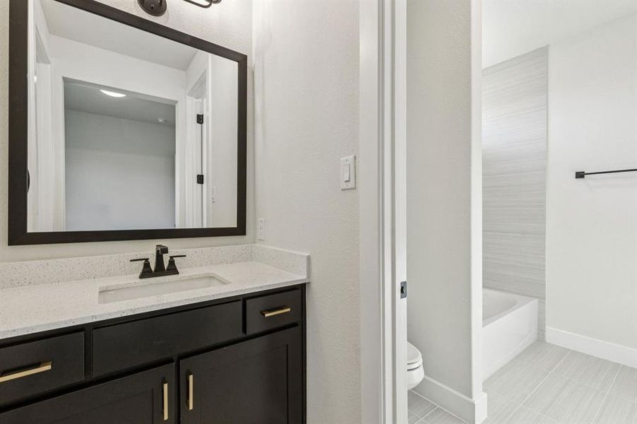 28-2119Verona_028 28-2119Verona_028