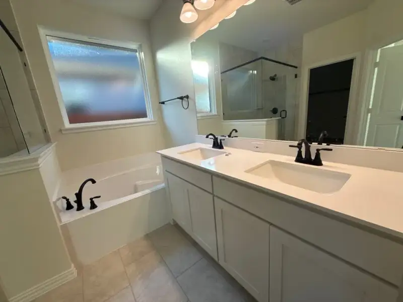 Furnished interior view inside a new home in Morningstar, Aledo (Image 7).