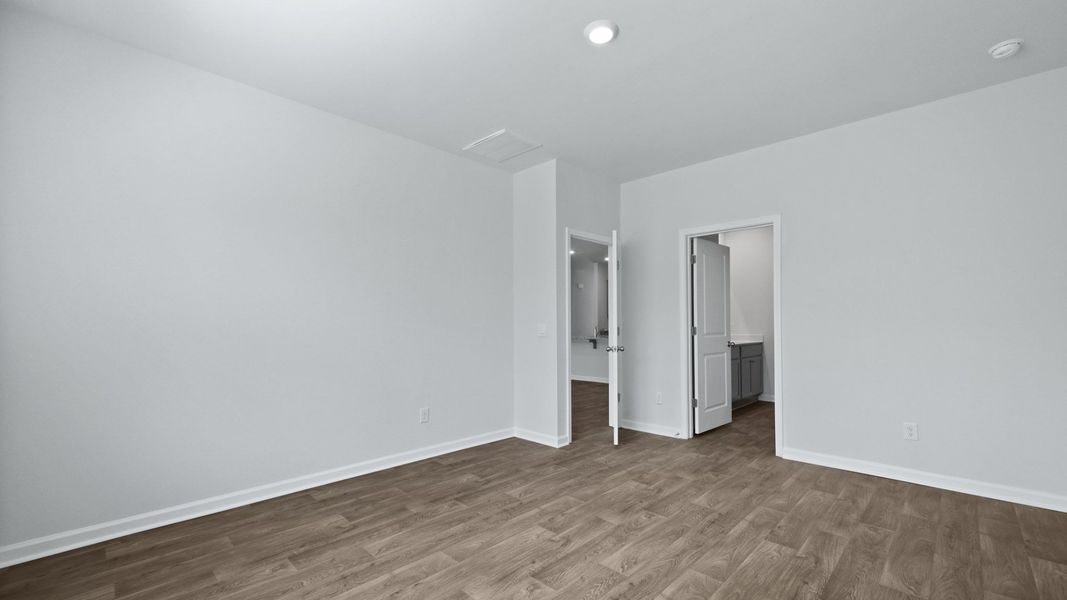 Representative unfurnished interior of a home built from the MANNING by D.R. Horton in Lakeview at Kitfield, Moncks Corner (Image 19). Representative unfurnished interior of a home built from the MANNING by D.R. Horton in Lakeview at Kitfield, Moncks Corner (Image 19).