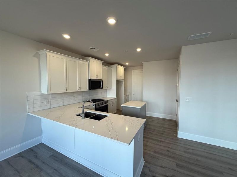 Furnished interior view inside a new home in , Marietta (Image 4).