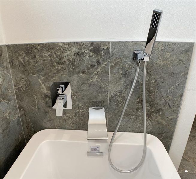 Image 47 of a home in .