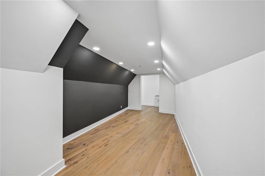 Spacious, unfurnished interior of a new home in , Alpharetta (Image 62). Spacious, unfurnished interior of a new home in , Alpharetta (Image 62).