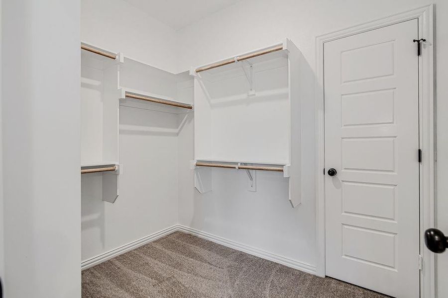 Spacious, unfurnished interior of a new home in , Azle (Image 19).