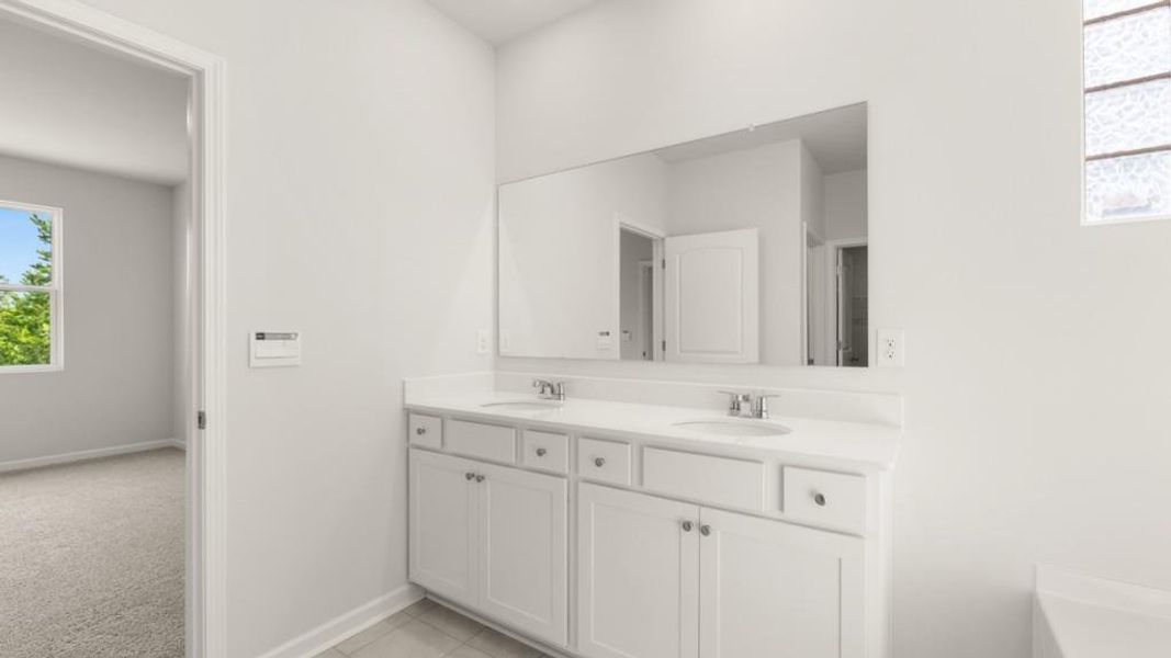 Furnished interior view inside a new home in Falcon Landing, Gainesville (Image 9).