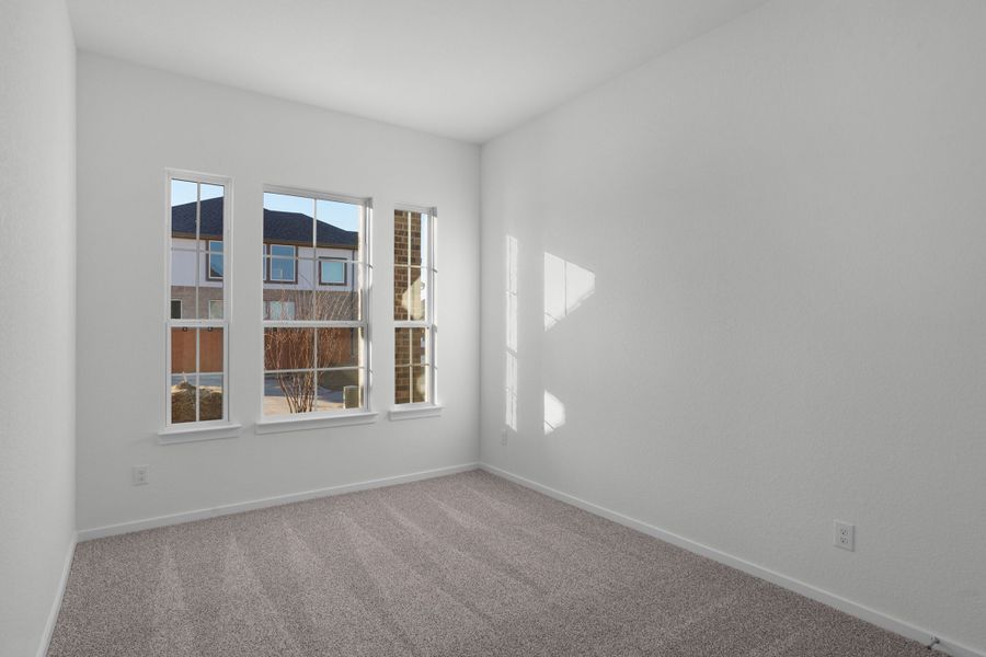 Spacious, unfurnished interior of a new home in The Grove at Blackhawk, Pflugerville (Image 77). Spacious, unfurnished interior of a new home in The Grove at Blackhawk, Pflugerville (Image 77).