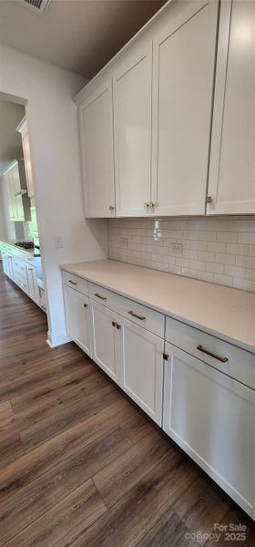 Furnished interior view inside a new home in Lakeside Glen, York (Image 6).