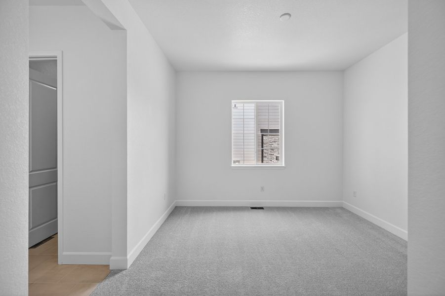 Spacious, unfurnished interior of a new home in Macanta, Castle Rock (Image 17). Spacious, unfurnished interior of a new home in Macanta, Castle Rock (Image 17).