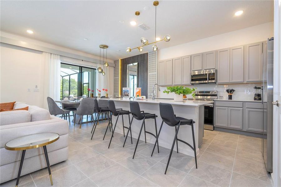 Furnished interior view inside a new home in , Orlando (Image 14).
