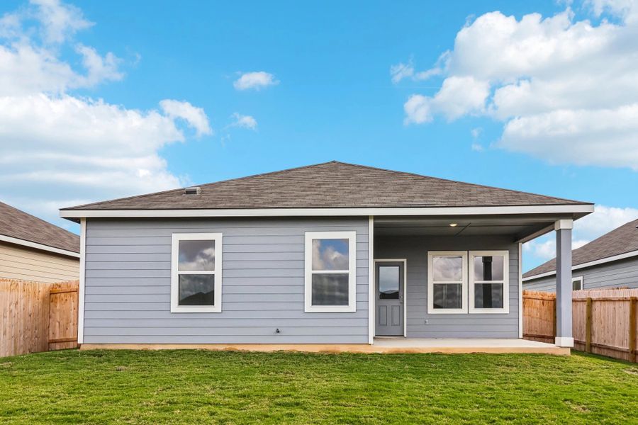 Representative exterior details of a home built from the Sterling by Starlight Homes in Cordova Trails, Seguin (Image 4). Representative exterior details of a home built from the Sterling by Starlight Homes in Cordova Trails, Seguin (Image 4).