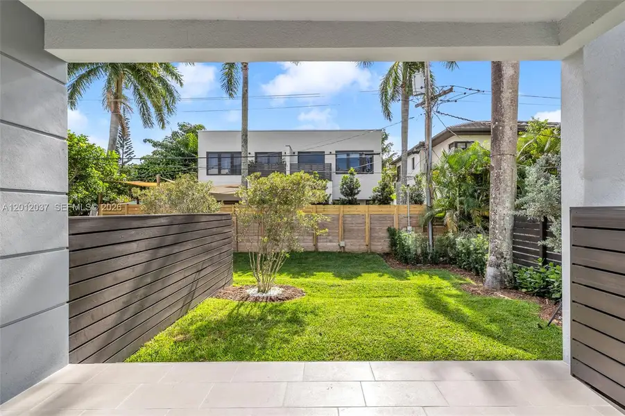 Exterior details and patio area of a home in , Fort Lauderdale (Image 3).