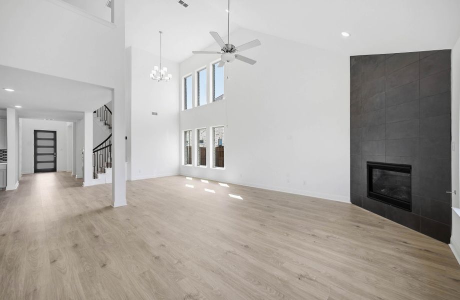 3,667sf New Home in Waxahachie, TX.  - Slide 22