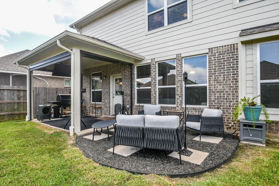 Exterior details and patio area of a home in , Rosharon (Image 3). Exterior details and patio area of a home in , Rosharon (Image 3).