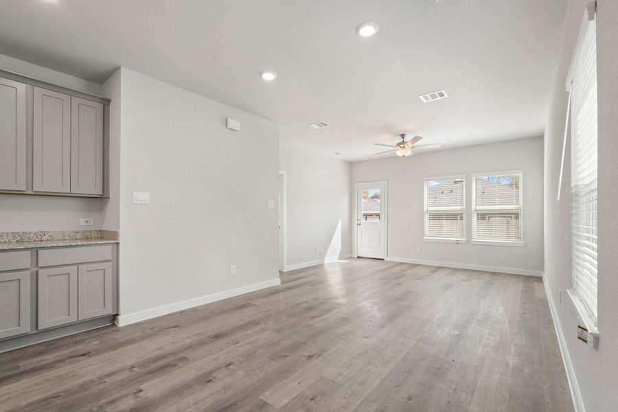 A large empty kitchen. A large empty kitchen.