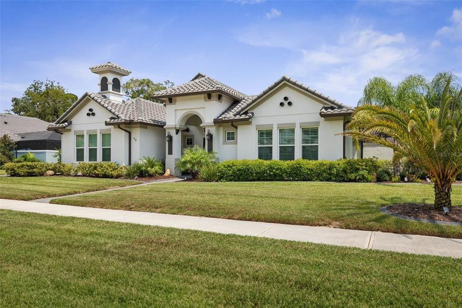 Image 55 of a home in Toscana.
