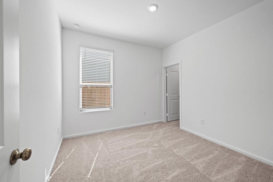 Spacious, unfurnished interior of a new home in Crosby Farms, Crosby (Image 21).