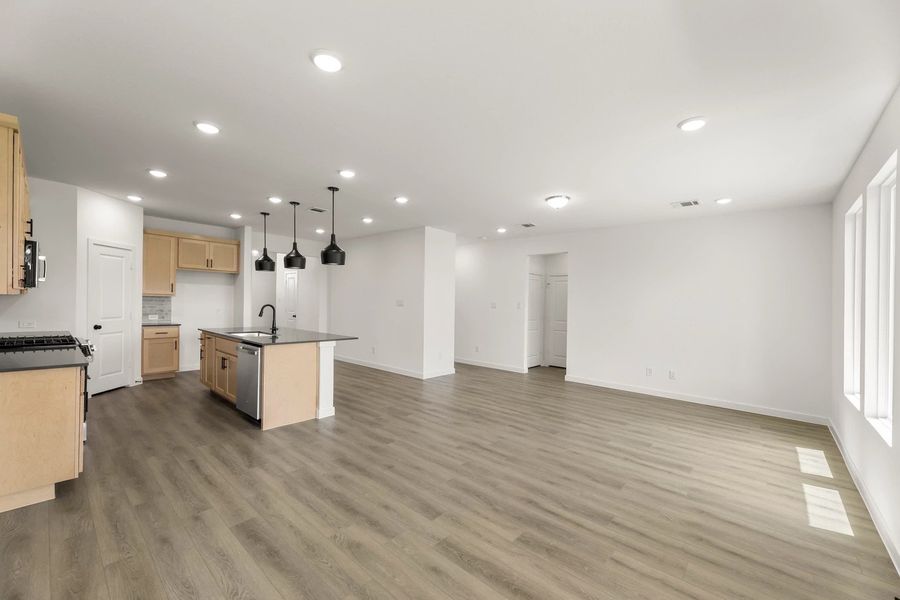 Open Kitchen-Living-Dining Room Open Kitchen-Living-Dining Room