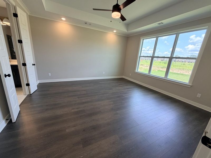 Spacious, unfurnished interior of a new home in Lockwood, Collierville (Image 20).