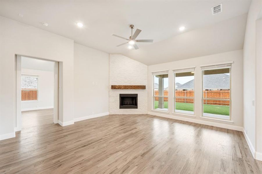 Spacious, unfurnished interior of a new home in Hayes Crossing, Midlothian (Image 19). Spacious, unfurnished interior of a new home in Hayes Crossing, Midlothian (Image 19).