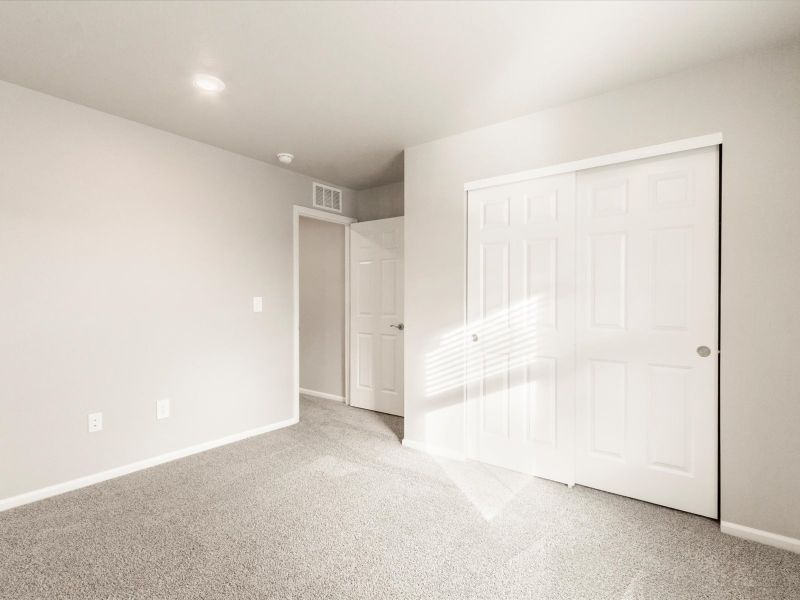 Spacious, unfurnished interior of a new home in Westgate, Greeley (Image 13).