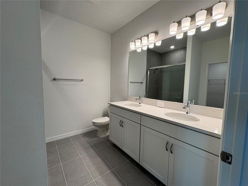 Furnished interior view inside a new home in Southpointe, Palmetto (Image 8).