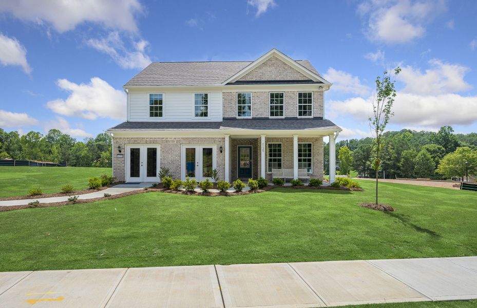 Front exterior of a home in the Indigo Park community, located in Easley, SC (Image 14).