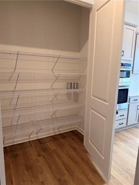 Spacious, unfurnished interior of a new home in Annsbury Park, Lilburn (Image 19). Spacious, unfurnished interior of a new home in Annsbury Park, Lilburn (Image 19).