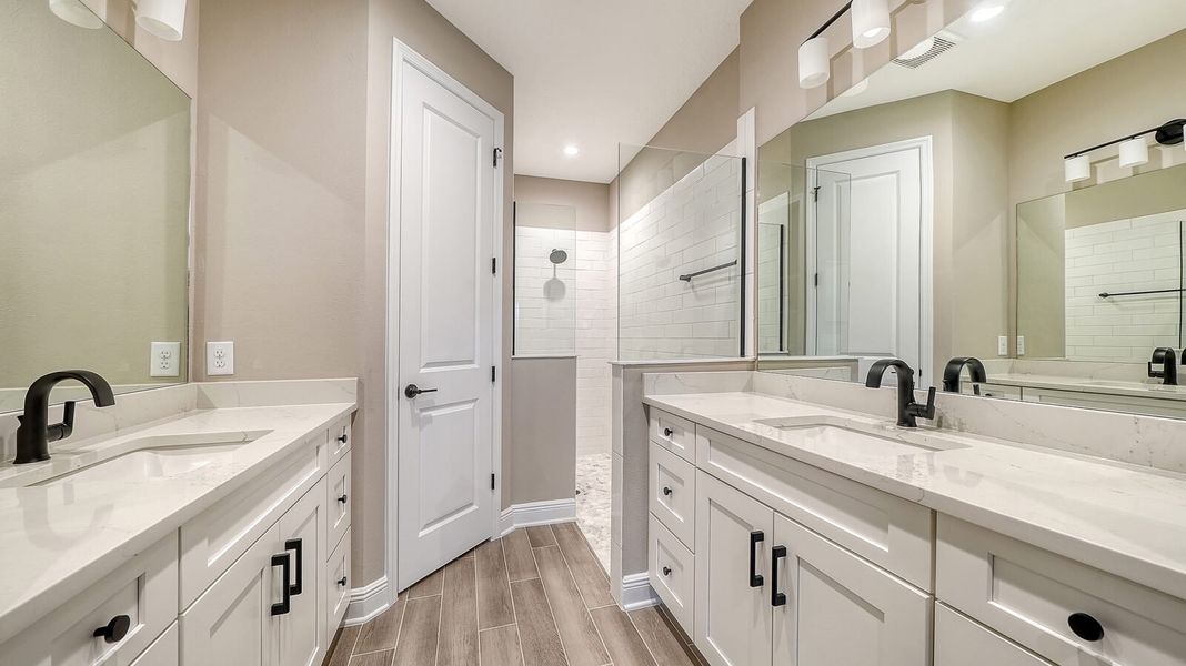 Furnished interior view inside a new home in Grand Palm, Venice (Image 7).