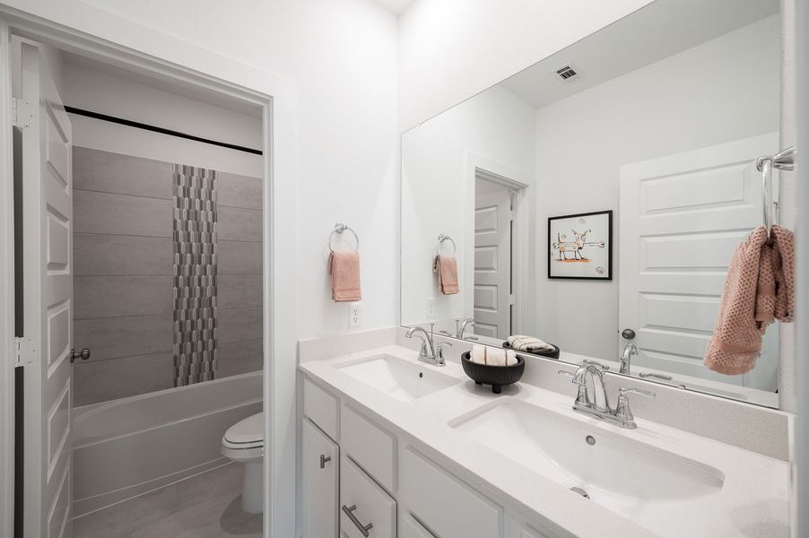 Representative furnished interior of a home built from the Wren by Tri Pointe Homes in Oakhill Reserve 50’, Tomball (Image 18). Representative furnished interior of a home built from the Wren by Tri Pointe Homes in Oakhill Reserve 50’, Tomball (Image 18).