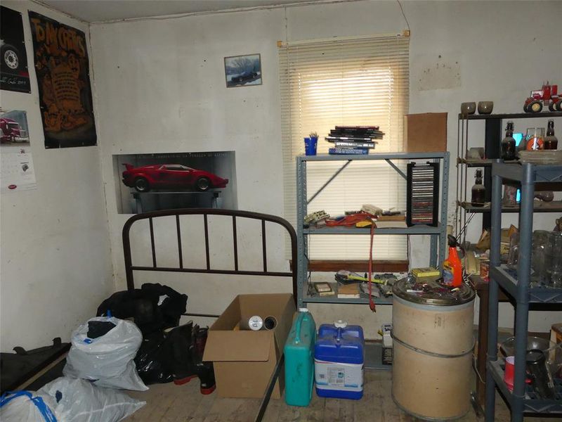 Image 34 of a home in .