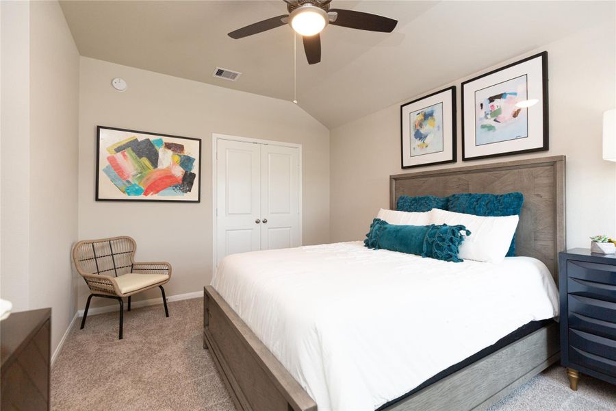 Furnished interior view inside a new home in Montgomery Ridge: Landmark Collection, Montgomery (Image 17).