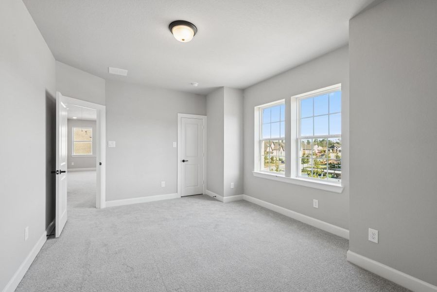 Spacious, unfurnished interior of a new home in Grand Central Park 55' Homesites, Conroe (Image 12). Spacious, unfurnished interior of a new home in Grand Central Park 55' Homesites, Conroe (Image 12).