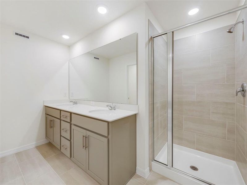 Furnished interior view inside a new home in Towns at Riverwalk, Sanford (Image 22). Furnished interior view inside a new home in Towns at Riverwalk, Sanford (Image 22).