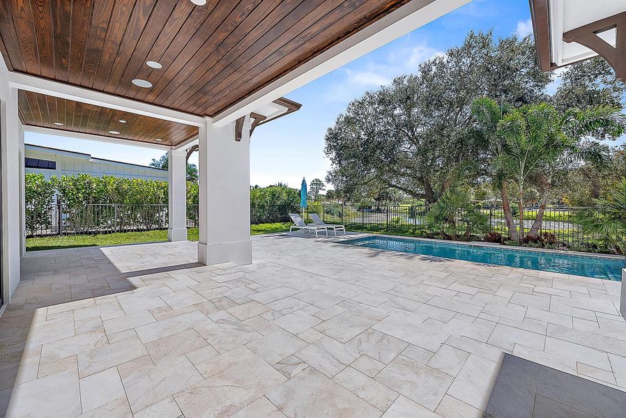 Pool & Patio Pool & Patio