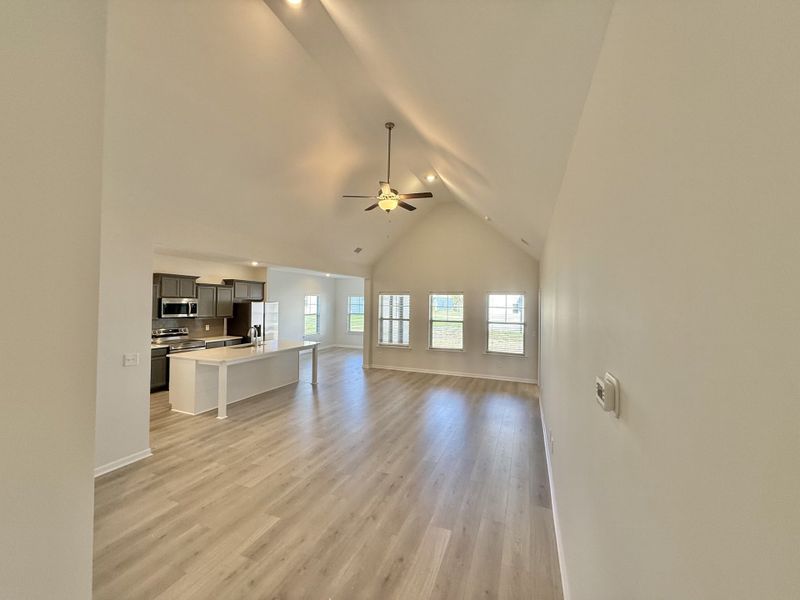 Spacious, unfurnished interior of a new home in Stone Fort Meadows, Manchester (Image 6).