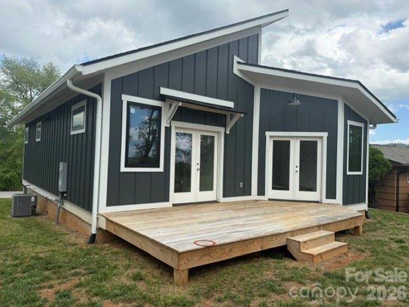 Nice back deck